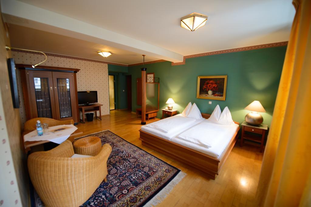 Zweimüller Hotel 4*
